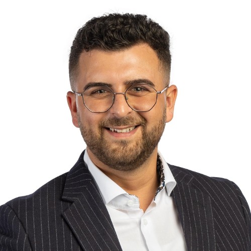 Alexander Manachfi - Swiss Life Select