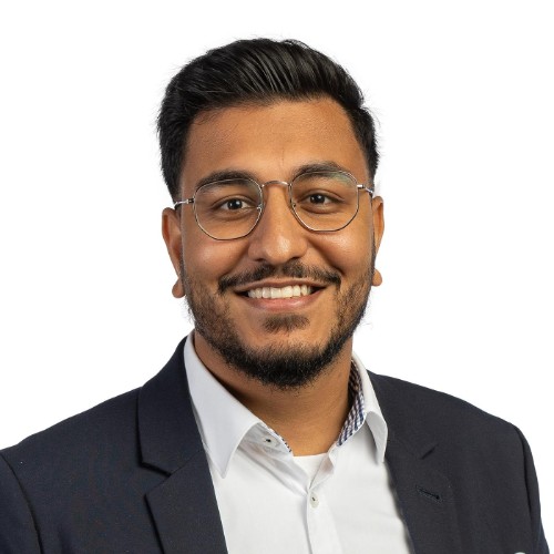 Aman Kapoor - Swiss Life Select