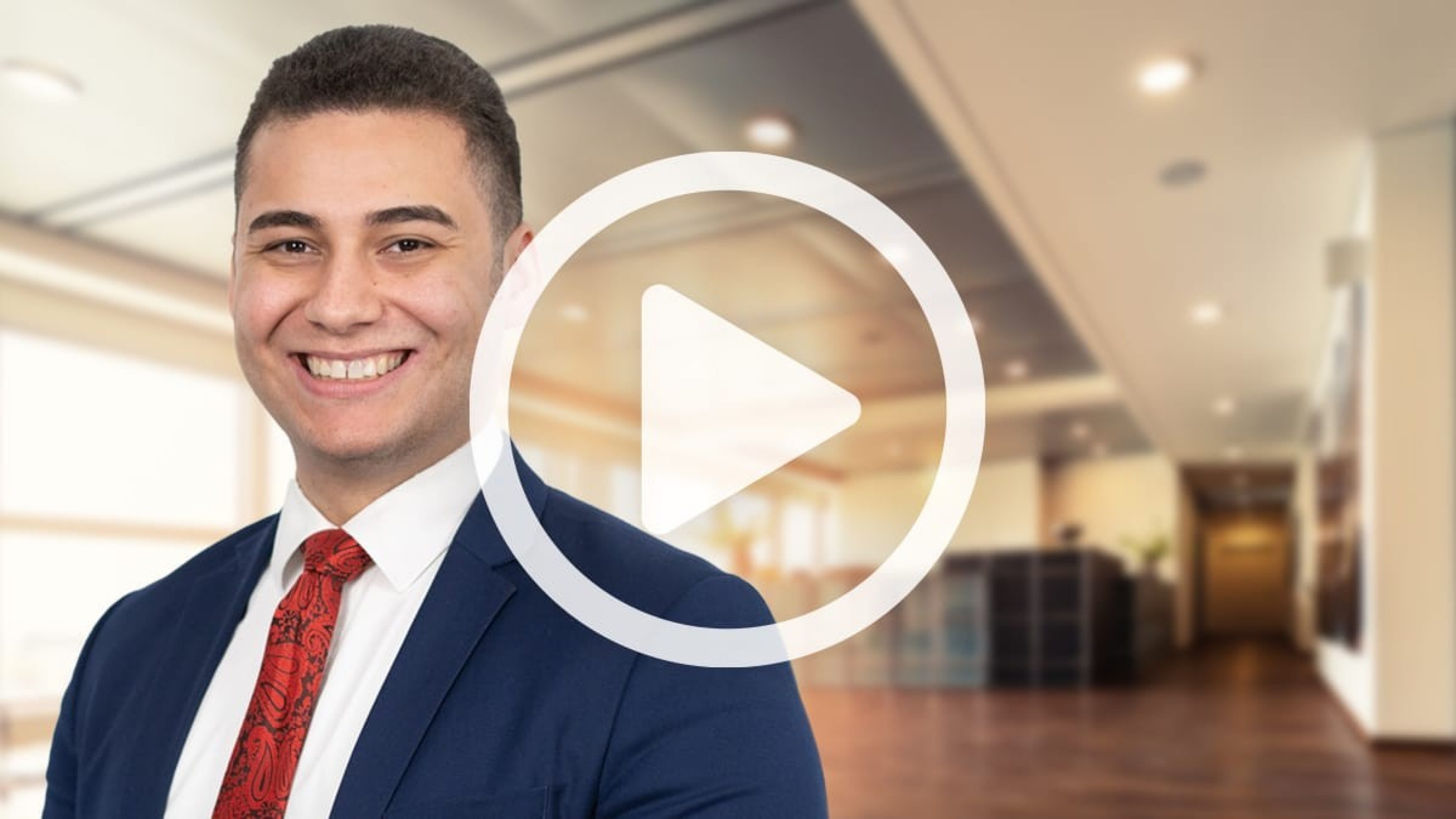 Titelbild zu Video mit David Martinez Pankotsch, Dualer Student Swiss Life Select