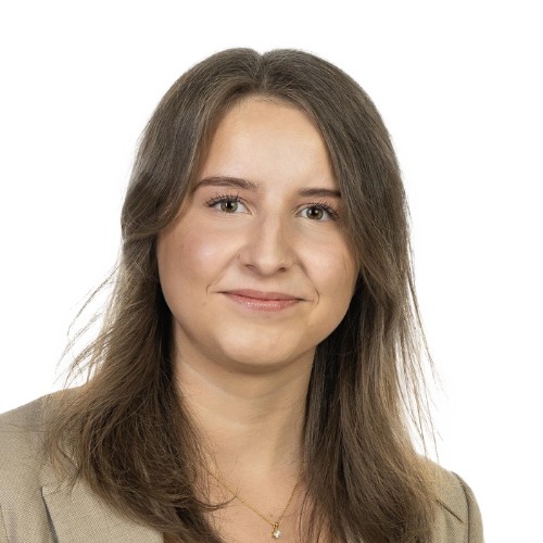 Emily Schaare - Swiss Life Select