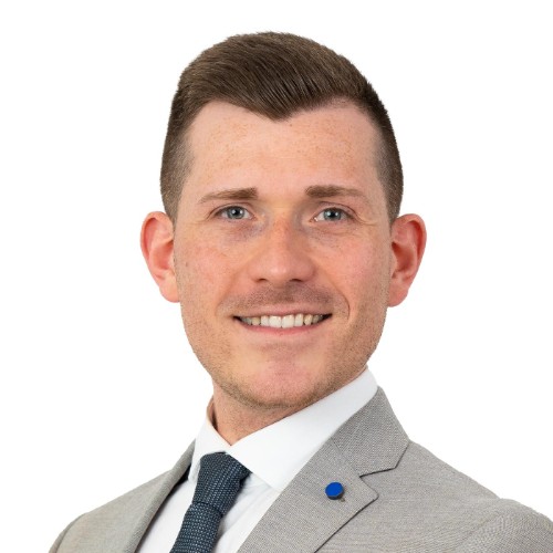 Mauricio Esteban - Swiss Life Select