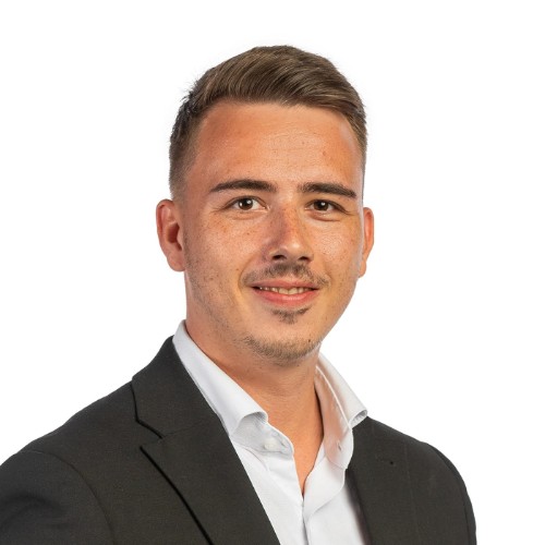 Sebastian Ciechanowski - Swiss Life Select